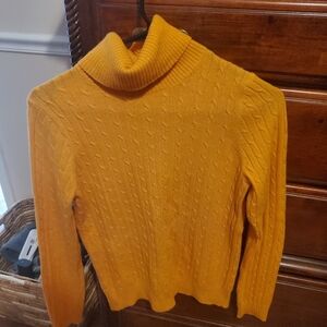 J. Crew Orange TurtleNeck Sweater Size Small Excellent Condition